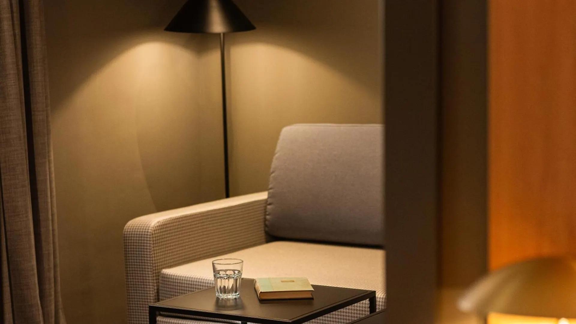 酒店 Letoh Letoh Sevilla