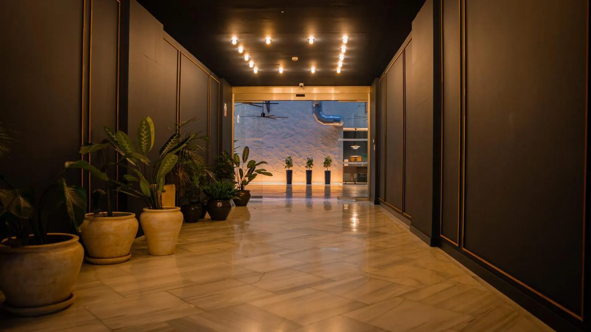 Hotel Letoh Letoh Sevilla Spain
